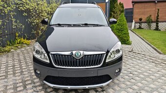 Škoda Roomster Scout Comfortline 1.6 TDi 2011 - 11