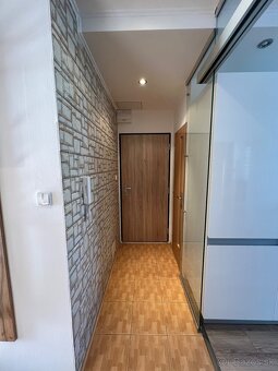 Prenájom 3 izbový byt s balkónom - 11