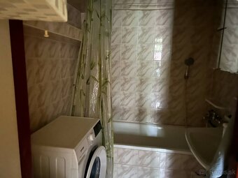 Prenájom 3,5 izbového zariadeného bytu (74 m²) s balkónom - 11