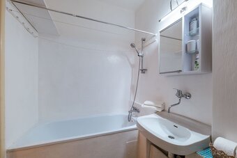 Rezervované 2-izbový, loggia, Komenského, Košice - 11