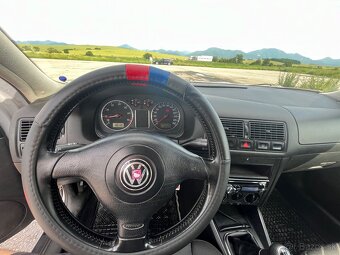 Golf 4 - 11