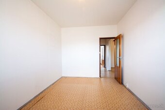 Na predaj 3-izbový byt s lodžiou v centre mesta Poprad - 11