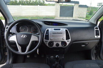 Hyundai i20 1.2 16V Benzín+LPG r.v.2012 1.majitelka v SR - 11