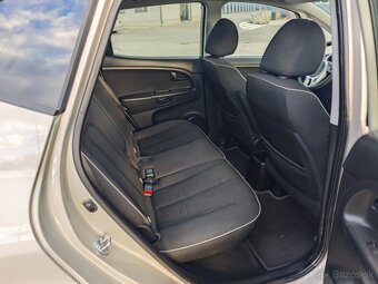 Kia Venga 1.4.CRDI - 11