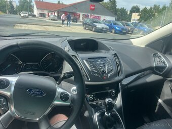 Ford KUGA 1.6 EcoBoost - 11
