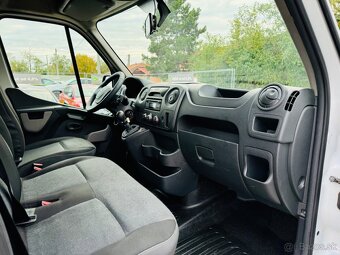 Nissan NV400 - 11