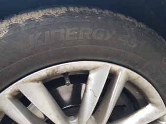 na predaj 17 palcové kolesá 5x108, obuté zimné 235/55 R 17 - 11