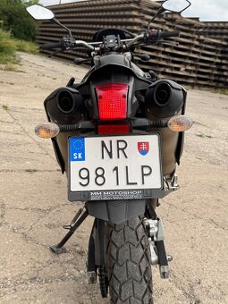 Yamaha XT660R - 11