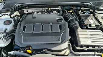 Volkswagen Golf 8 Variant 2.0 TDi DSG 85 kW - 11