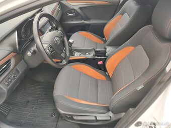 Toyota Avensis ACTIVE + TREND 2015 1.8 benzín - 11