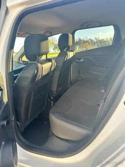 Renault Clio Grandtour - 11