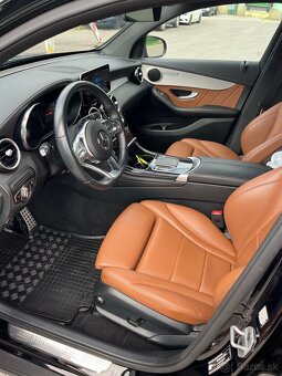 Mercedes-Benz GLC Coupe 300 D 4MATIC AMG Packet//V ZARUKE// - 11