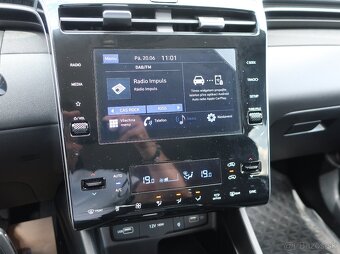 Hyundai Tucson 1.6TGDi 110kW AUTOMAT MILDHYBRID SMART ZÁRUKA - 11