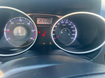 Hyundai IX35 2,0 CRDI 4x4 rok. 2013 - 11