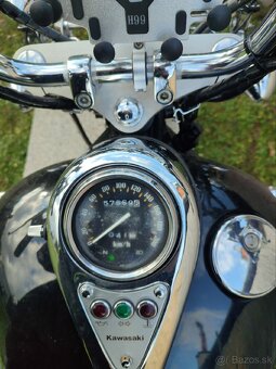 Kawasaki VN 800 - 11