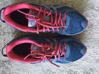 Asics 37,5 - 11