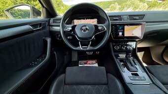 Superb Combi 2.0 TDI DSG 200k SPORTLINE PANORAMA 360°KAMERY - 11