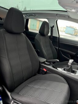 PEUGEOT 308 KOMBI 1.2 PURETECH 110 MANUÁL 2015 BEZ POŠKOZENÍ - 11