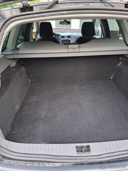 FORD FOCUS KOMBI 1,6 TDI ECOnetic - 11