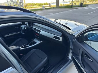 BMW 325i 6-Valec MT6 - 11
