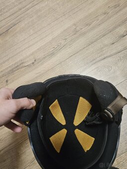 Lyžiarska prilba - 11