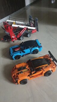 Technic lego 42098 + lego 42093 - stíhame do Vianoc - 11