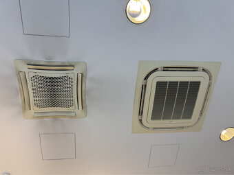 Prenájom prízemného obchodného priestoru 82 m² vo frekventov - 11