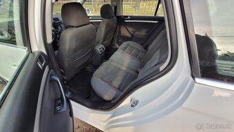 Volkswagen Golf 6 - 11