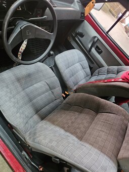 Volkswagen Polo 86C - 11