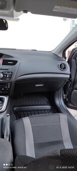 Honda CIVIC 1,4 VTEC r.2012/13 - 11