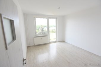 Na predaj pekný 3 izbový byt Bánovce nad Bebravou, 3x balkón - 11