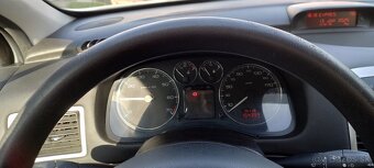Peugeot 307 - 11