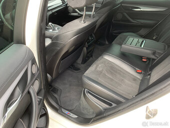 BMW X6 xDrive30D - 11
