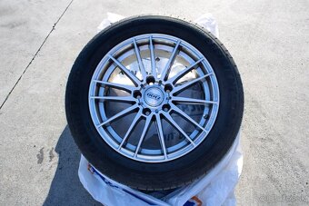 Opel Insignia 2.0 CDTI 96kW M6 - parkovacia kamera, navi - 11