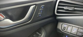 Hyundai Ioniq Electric 100 kW, reg. 2022, 70853 km, DPH - 11
