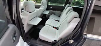Predám Peugeot 5008 1.6 HDI 82Kw Zachovalá R.V.2013 - 11