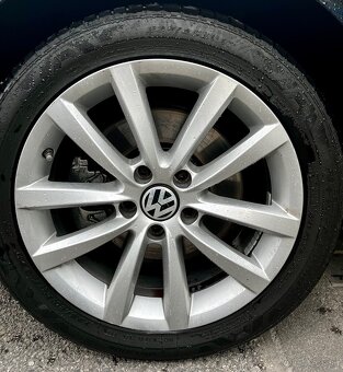 Volkswagen Passat Variant 2.0 TDI Highline DSG - 11