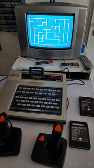 Philips Videopac G7000 (1980) – 4 hry, 2 joysticky + adaptér - 11