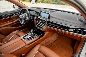 BMW Rad 7 M760Li xDrive A/T Full - 11
