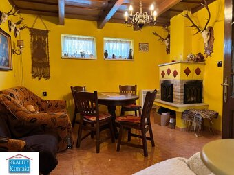 Predáme rodinný dom -Čechy okr. Nové Zámky - 11