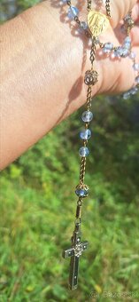 Starožitný ruženec vintage - 11