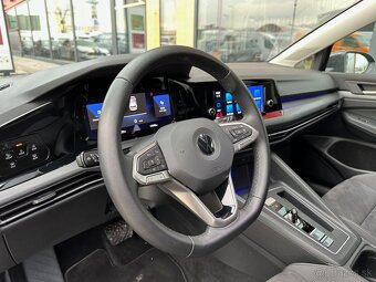 Volkswagen Golf 8 1.5 eTSI 110kW Style DSG Hybrid - 11