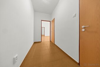 RK4- na predaj 2,5 iz. byt- balkón a loggia, Štrkovec, IHNEĎ - 11