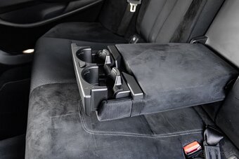 BMW 520d xDrive M Sport / TOP STAV / Záruka na 1 rok / - 11