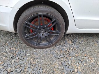 Skoda superb 2 facelift 1.6 tdi 77kw dsg - 11