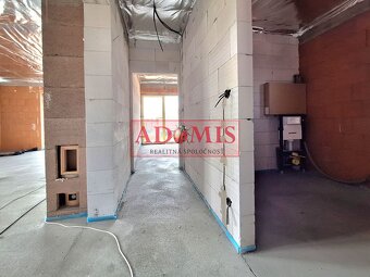ADOMIS - Predáme 4izbový tehlový bungalov RUSKOV, všetky IS, - 11