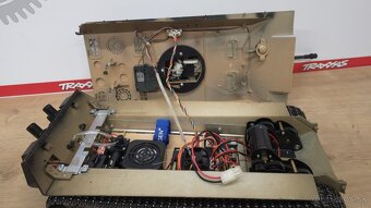 Tank TORO pro 1/16 RC Panther G - 11