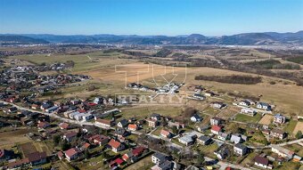 Lukratívny stavebný pozemok vo Višňovom - 11
