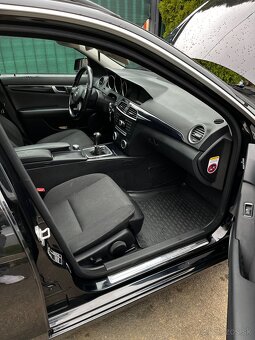 Mercedes Benz w204 c220cdi - 11