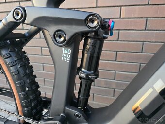 celoodpružený carbon ebike Cube Stereo 750 29 Kiox300 - 11